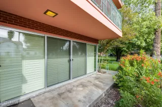 Photo #5: 6951837 Listing 