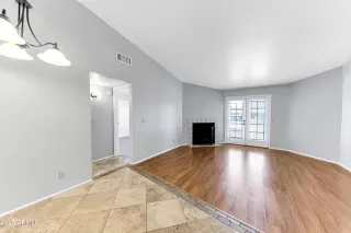 Photo #3: 6951909 Listing