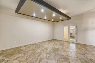 Photo #2: 6951962 Listing