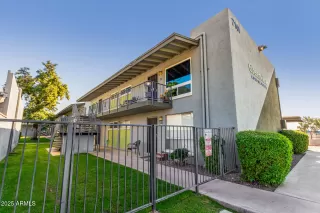 Primary Photo for MLS#: 6952203