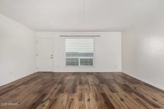 Photo #6: 6952203 Listing