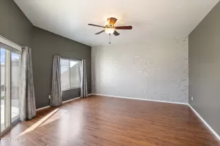 Photo #2: 6952241 Listing