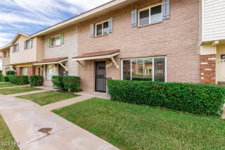 Photo #2: 6952356 Listing 