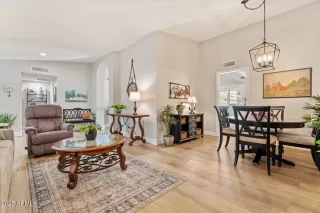 Photo #6: 6952365 Listing 