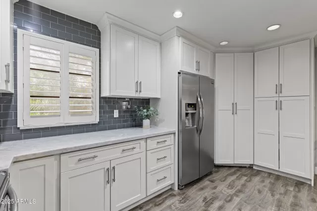 MLS: 6952375 Condo For Sale