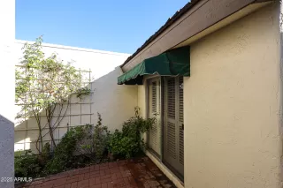 Photo #6: 6952409 Listing