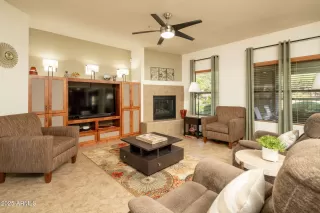 Photo #2: 6952476 Listing