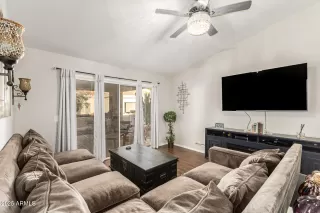 Photo #3: 6952579 Listing 