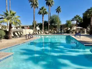 Photo #4: 6952583 Listing 