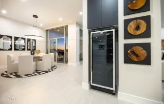 Photo #5: 6952673 Listing