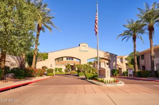 Photo #1: 6952738 Listing 