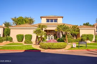 Photo #2: 6952738 Listing 