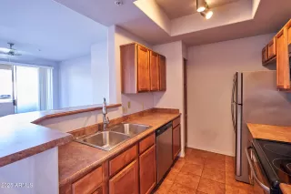 Photo #5: 6952738 Listing 