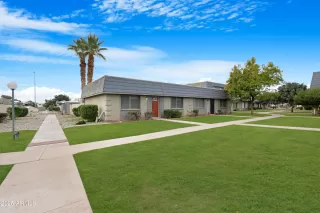 Photo #3: 6952799 Listing 