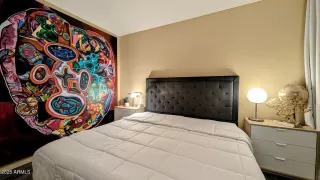 Photo #6: 6953071 Listing