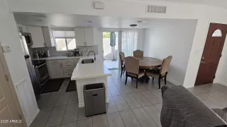 Photo #4: 6953111 Listing 