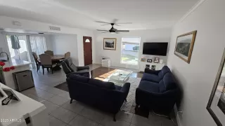 Photo #5: 6953111 Listing 