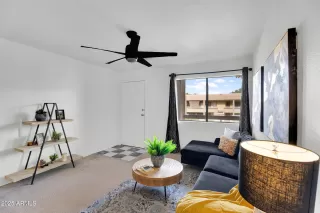 Photo #1: 6953112 Listing 