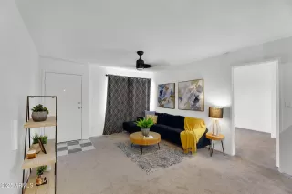 Photo #3: 6953112 Listing 