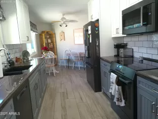 Photo #1: 6953200 Listing