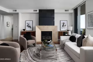 Photo #1: 6953314 Listing 