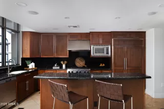 Photo #5: 6953314 Listing 