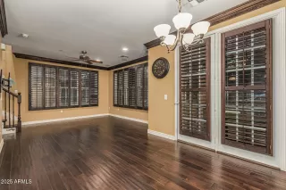 Photo #3: 6953320 Listing 