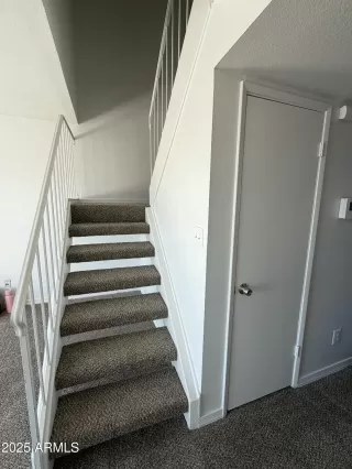 Photo #3: 6953407 Listing 