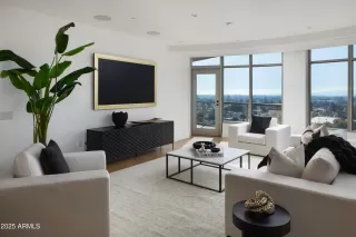 Photo #4: 6953410 Listing 