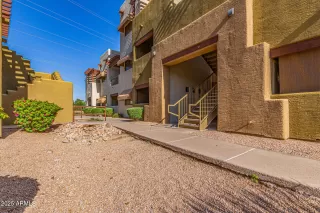 Photo #2: 6953417 Listing 