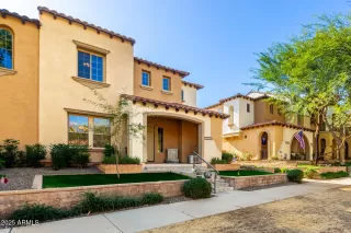 Photo #5: 6953467 Listing 