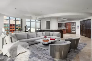 Primary Photo for MLS#: 6953484