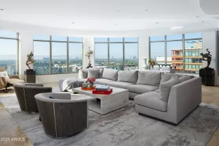 Photo #3: 6953484 Listing 