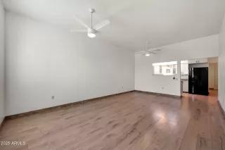 Photo #5: 6953486 Listing 