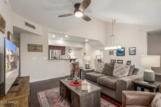 Photo #1: 6953560 Listing