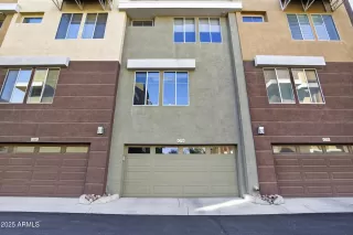 Photo #1: 6953617 Listing 