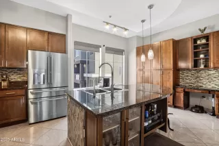 Photo #4: 6953617 Listing 