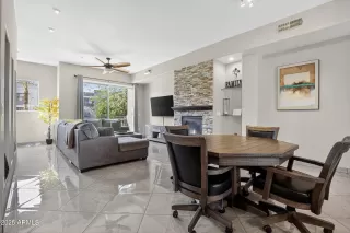 Photo #5: 6953617 Listing 