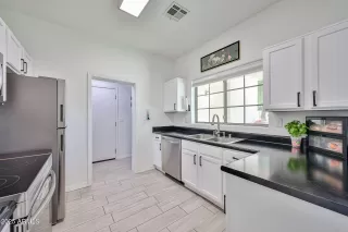 Primary Photo for MLS#: 6953650