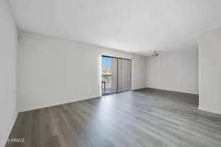 Photo #1: 6953722 Listing 