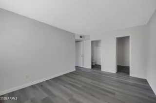 Photo #5: 6953722 Listing 