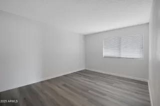 Photo #6: 6953722 Listing 