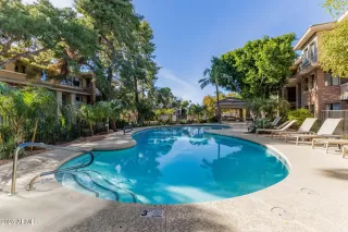 Photo #4: 6953791 Listing 