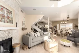 Photo #1: 6953846 Listing 