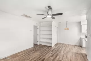 Photo #4: 6953891 Listing 