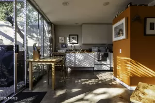 Photo #1: 6954119 Listing 