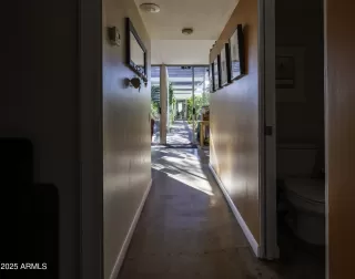 Photo #2: 6954119 Listing 