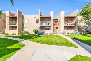 Photo #3: 6954151 Listing