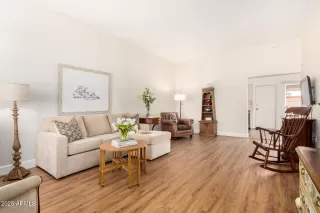 Photo #4: 6954152 Listing 