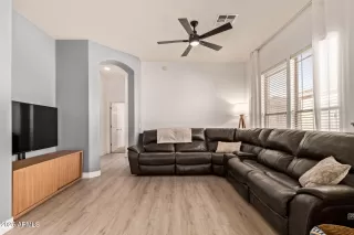 Photo #1: 6954184 Listing 